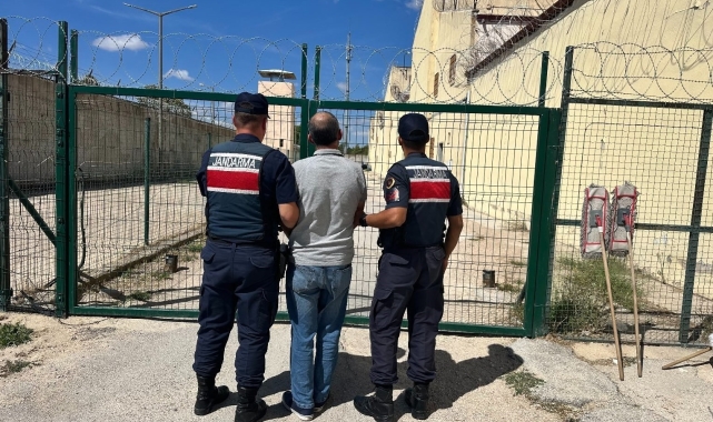 Kırklareli'nde çeşitli suçlardan aranması olan 18 şüpheli yakaladı