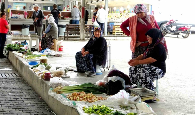 Kırsaldaki kadınların geçim kaynağı 'Köylü Pazarı'