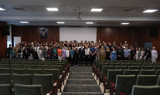 Kütahya'da 'İyi hekimlik' paneli