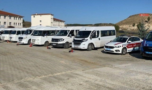Kütahya'da okul servis araçları denetlendi