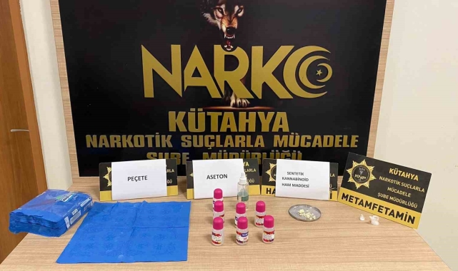 Kütahya'da otobüste uyuşturucu ile yakalanan 2 yolcu gözaltına alındı