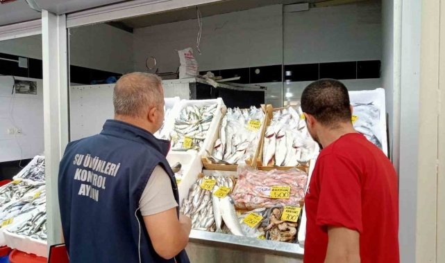 Kuyucak'ta su ürünleri satış noktalarına gıda güvenliği kontrolü yapıldı