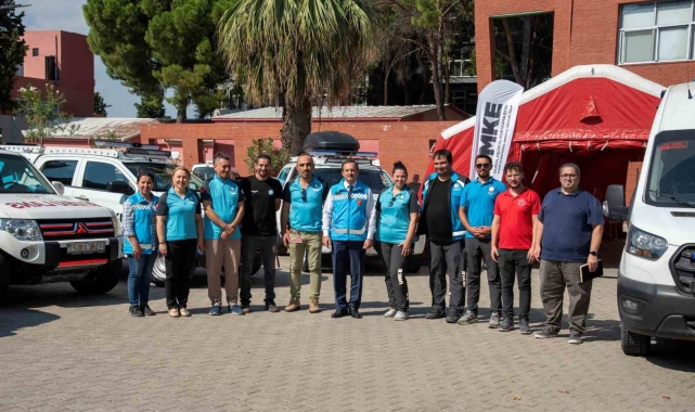 Manisa'da 16 kişiyle kurulan UMKE ekibi bugün 209 gönüllüye ulaştı