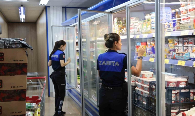 Marmaris'te market denetimleri sürüyor