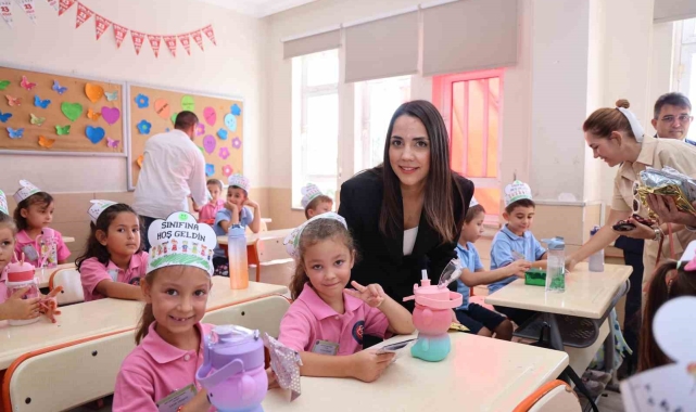 Marmaris'te okullar törenle açıldı