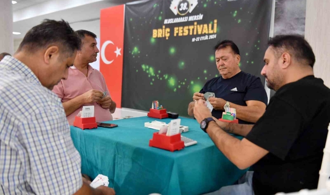 Mersin'de düzenlenen '38. Uluslararası Briç festivali' sona erdi