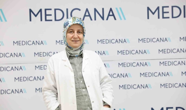 Mevsim geçişlerinde dökülen saçlar sayılmalı