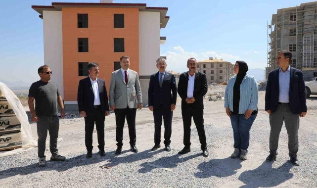 Milletvekili Çopuroğlu yatırımları inceledi