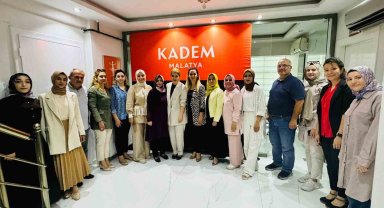 Milletvekili Ölmeztoprak, Genç KADEM'le buluştu