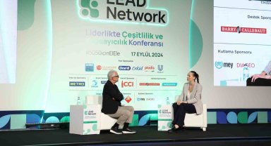 Milli voleybolcu Eda Erdem, A101 marka yüzü olarak Liderlikte Çeşitlilik ve Kapsayıcılık Konferansı'na katıldı