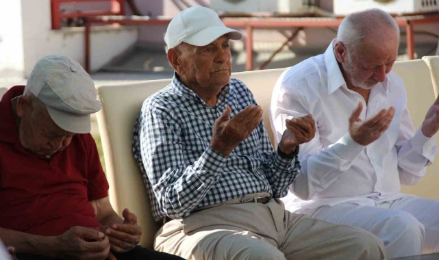 Muğla İl Müftüsü Çapçı, huzurevi sakinleri ile Mevlid-i Nebi haftası dolayısıyla buluştu