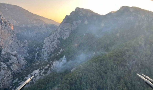 Muğla'daki yangında soğutma çalışmaları sürüyor