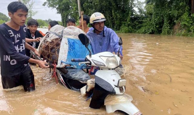 Myanmar'daki sel ve toprak kaymalarında can kaybı 66'ya yükseldi