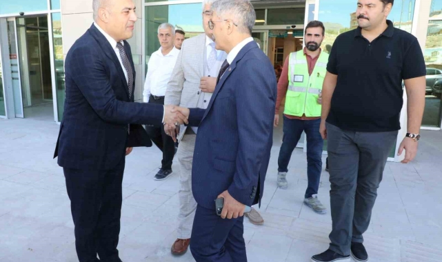 Niğde'de yeni hastane binasında sona gelindi