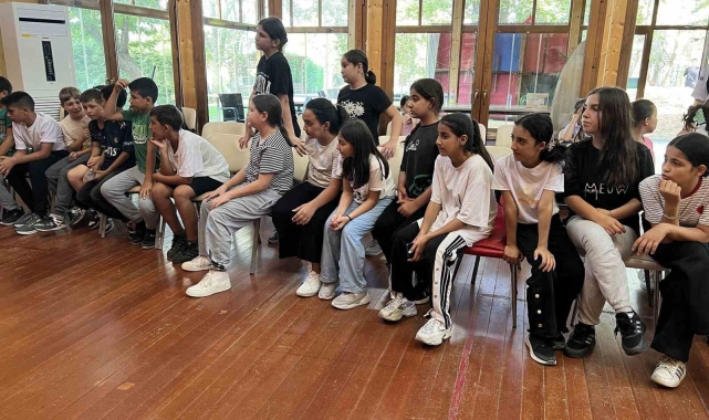 Ortaokul öğrencileri Macera Park'ta eğlence ve adrenalin dolu bir gün geçirdi