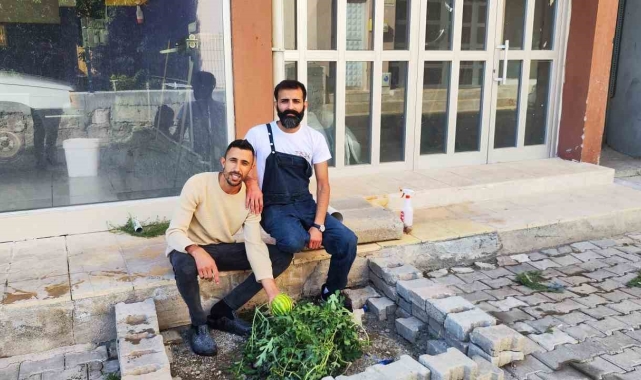 Öyle bir yerde yetişti ki, görenleri hayrete düşürdü