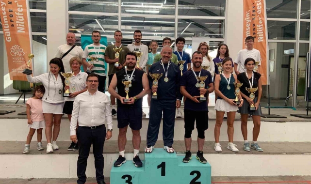 Raket Sporları Turnuvası'nda kazananlar belli oldu