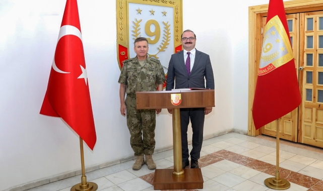 Rektör Hacımüftüoğlu'ndan Tümgeneral Altuğ'a hayırlı olsun ziyareti
