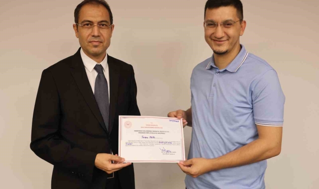Sağlık çalışanlarına Yenidoğan Canlandırma Programı eğitimi verildi