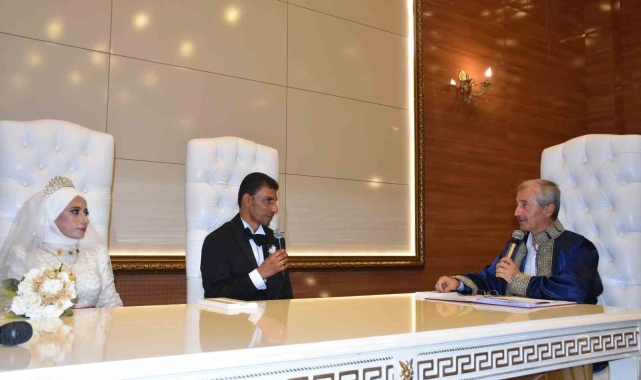 Şahinbey Belediyesinden evlenen engelli çifte büyük jest