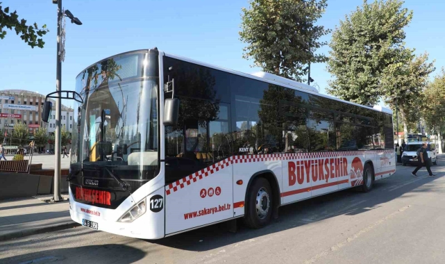 Sakarya'da toplu taşımaya güç katan yeni araçlar yollarda