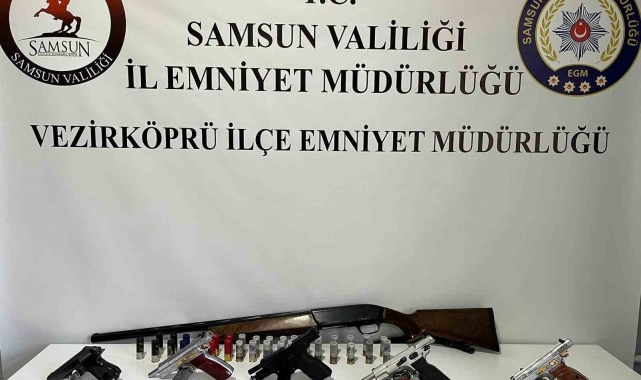 Samsun'da huzur uygulamasında 5 adet tabanca ele geçirildi