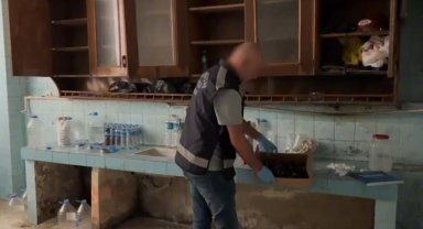 Samsun'da sahte içki imalatı yapılan eve polis baskını: 1 gözaltı
