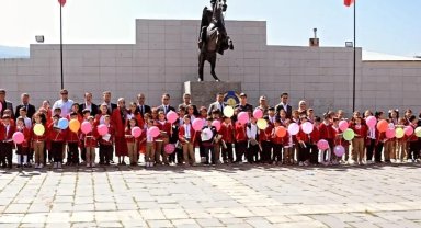 Sarıkamış'ta İlköğretim Haftası Kutlandı
