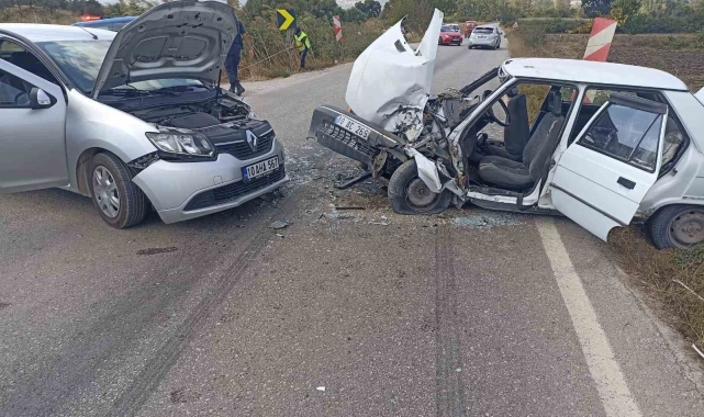 Savaştepe'de zincirleme trafik kazası; 3 yaralı