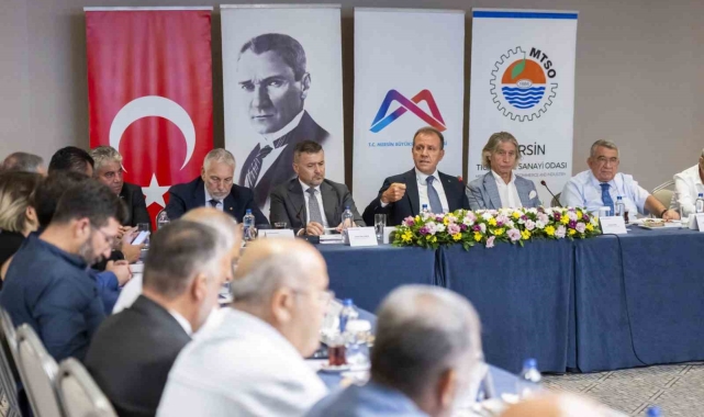 Seçer: "Mersin'in hak ettiklerini alması için güçlü bir lobi olması gerekir"