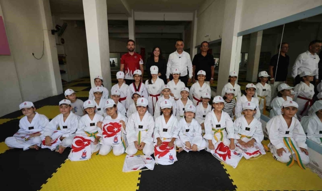 Şehzadeler'e öğrenciler yazı dolu dolu geçirdi