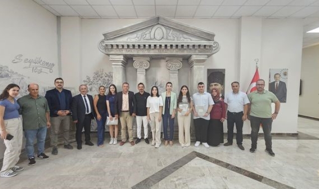 Seydikemer'de başarılı öğrenciler ödüllendirildi