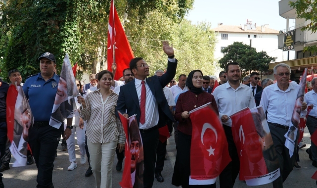Sındırgı'da 102. Kurtuluş yılı Coşku ile kutlandı
