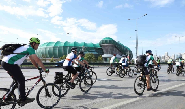 Sporseverler, yeşile pedalladı