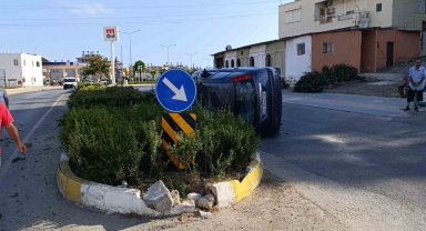 Takla atan otomobilden burnu bile kanamadan çıktı