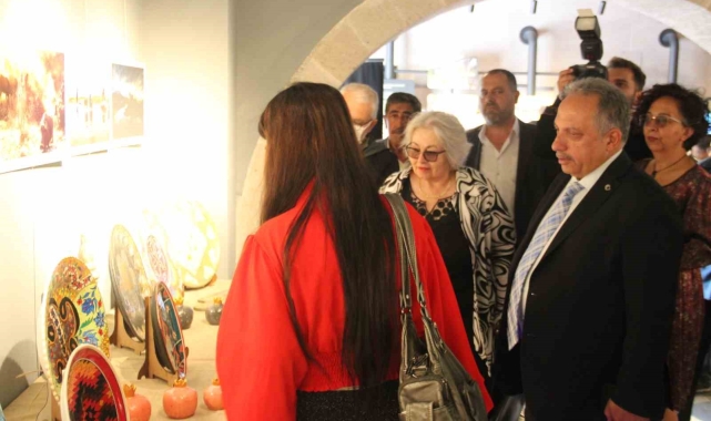 Talas'ta Geleneksel Çini Sanatları Sergisi açıldı