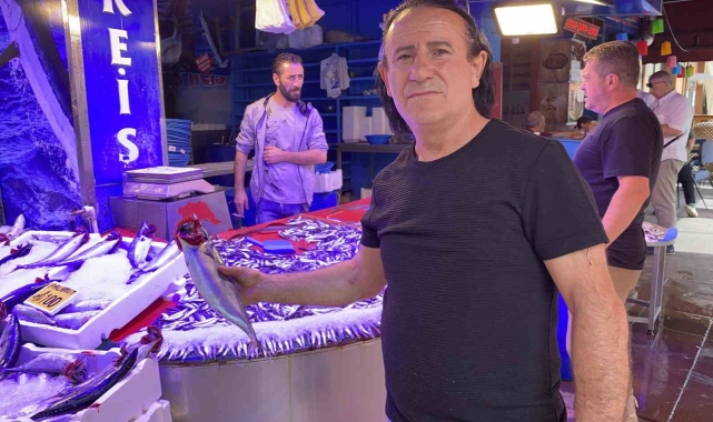 Tanesi 100 liradan satılan palamuda vatandaşın ilgisi yoğun