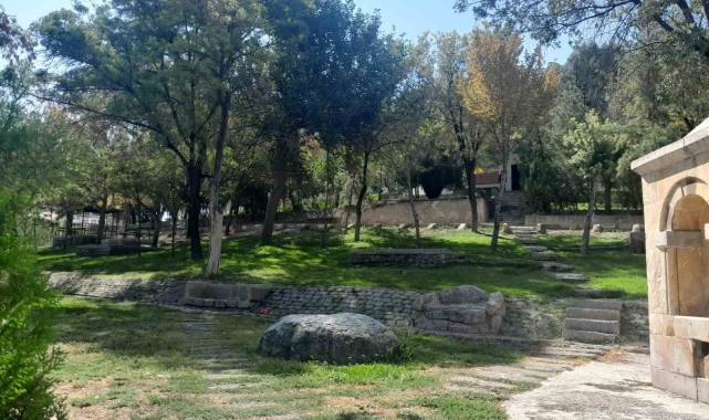 Tartışmada bıçakla yaralandı