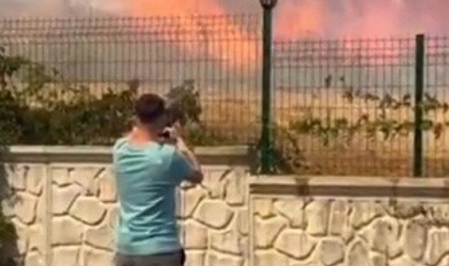 Tekirdağ'da otluk alanda çıkan yangın paniğe neden oldu
