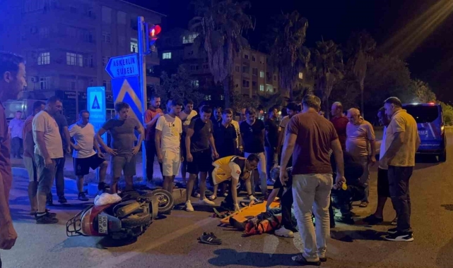 Tır motosiklete çarptı: 1 ağır yaralı