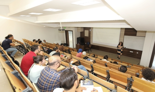 TOGÜ'de "Güncel Yaklaşımlarla Eğiticilerin Eğitimi Programı Atölye" çalışması başladı