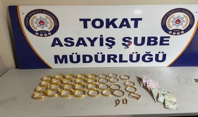 Tokat'ta kuyumcuya sahte altın satan yabancı uyruklu 2 kişi tutuklandı