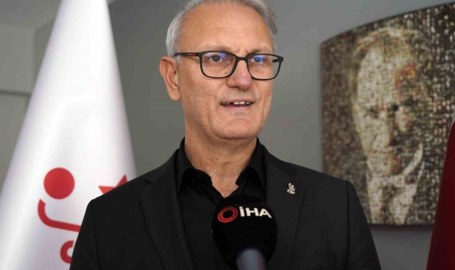 Uğur Kılıç: "Hedefimiz Türk bayrağını hentbolda olimpiyatlarda dalgalandırmak"