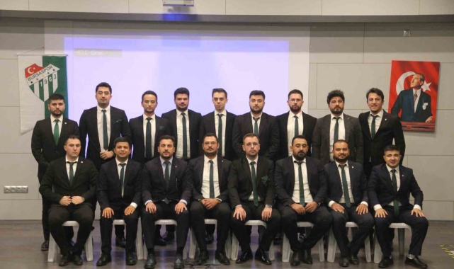 Ünitimsah'ta bayrak değişimi