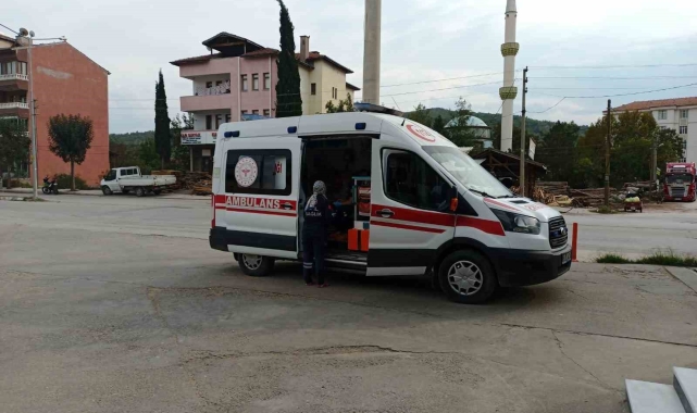 Vali Akın'ın babası trafik kazası geçirdi