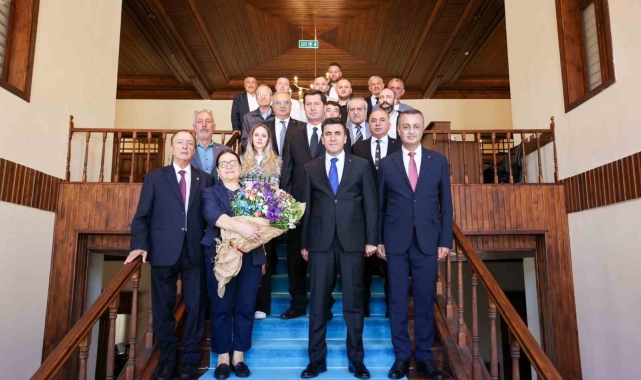 Vali Aygöl, 'Yılın Ahisi'ni makamında ağırladı
