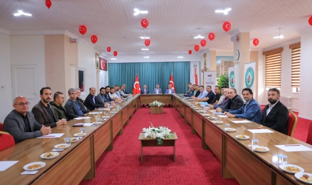Vali Eldivan, Eğitime Destek Platformu toplantısına katıldı