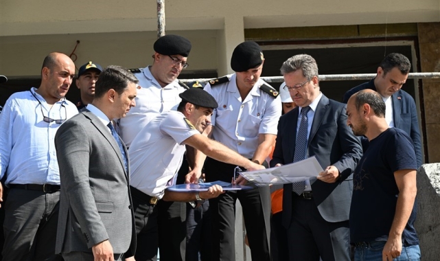 Vali Ünlü, Saruhanlı'da yatırımları inceledi, vatandaşlarla buluştu