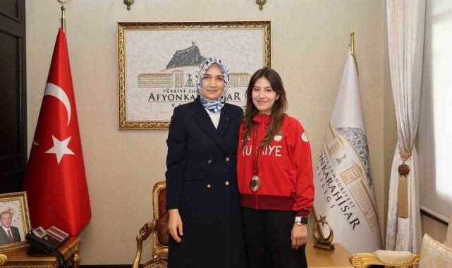 Vali Yiğitbaşı, olimpiyat üçüncüsünü ağırladı