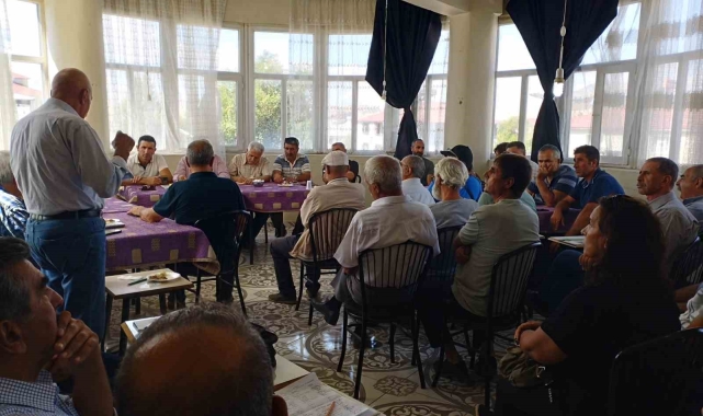 Varto'yu Güzelleştirme Kültür ve Dayanışma Derneği'nde Varto'nun sorunları tartışıldı